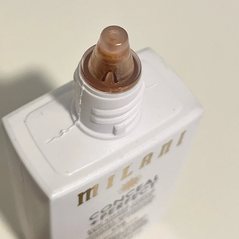Milani Conceal + Perfect Sun Kissed Liquid Bronzing Drops Shade 110 Light
